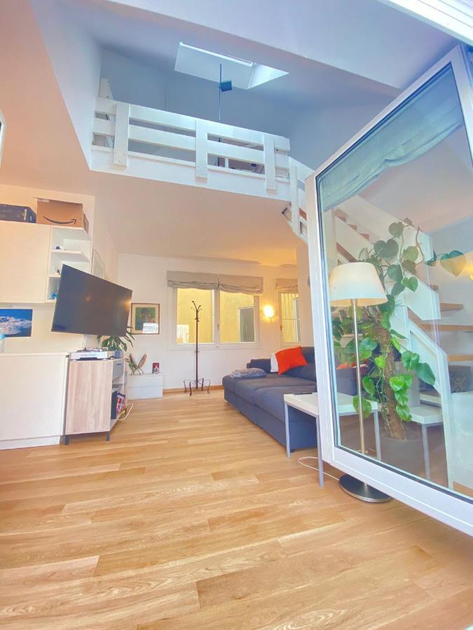 Vetra - Luminoso Attico Con Balcone Appartamento Milano